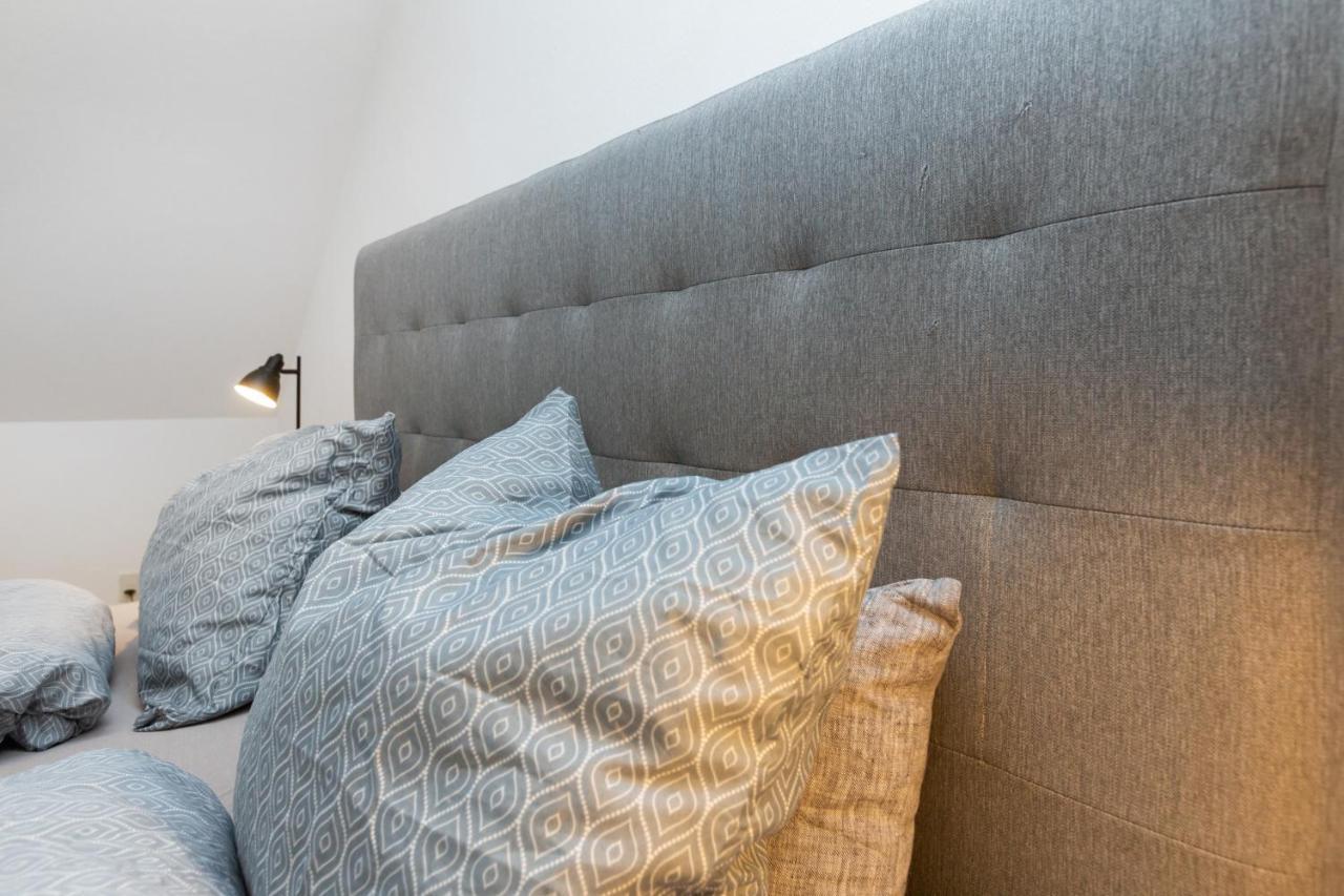 Byliv - 2 Sovevaerelser Med Plads Til 6 Lägenhet *